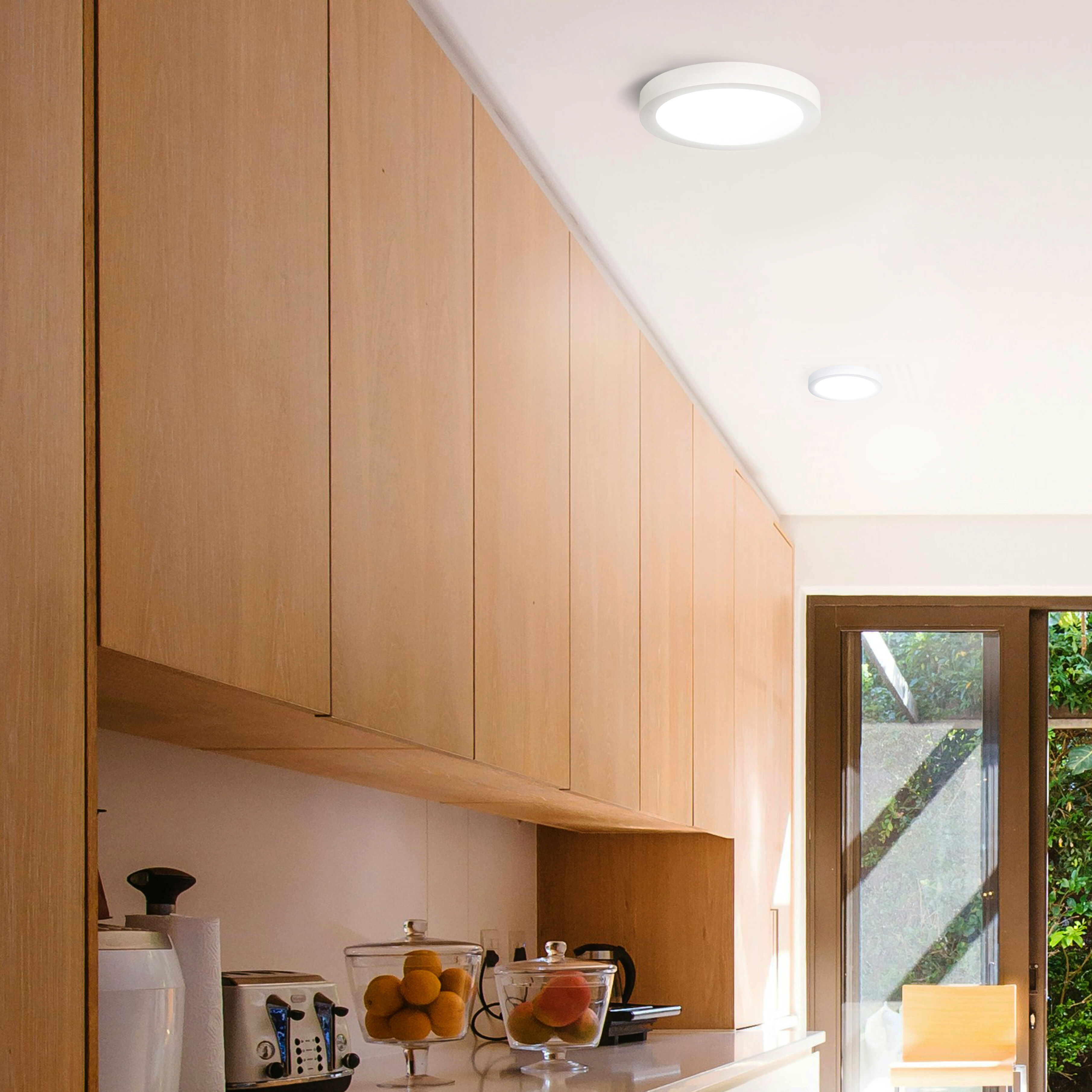 Madison LED 7 inch White Disc Light